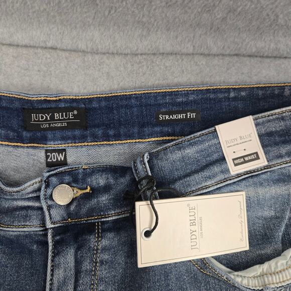 NEW Judy Blue Straight Fit Distressed Jeans Size 20W - Picture 3 of 5